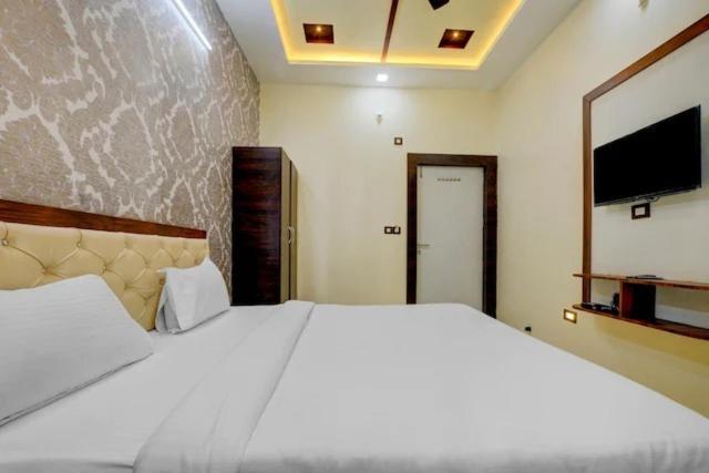Hotel Sun Palace Udaipur Extérieur photo